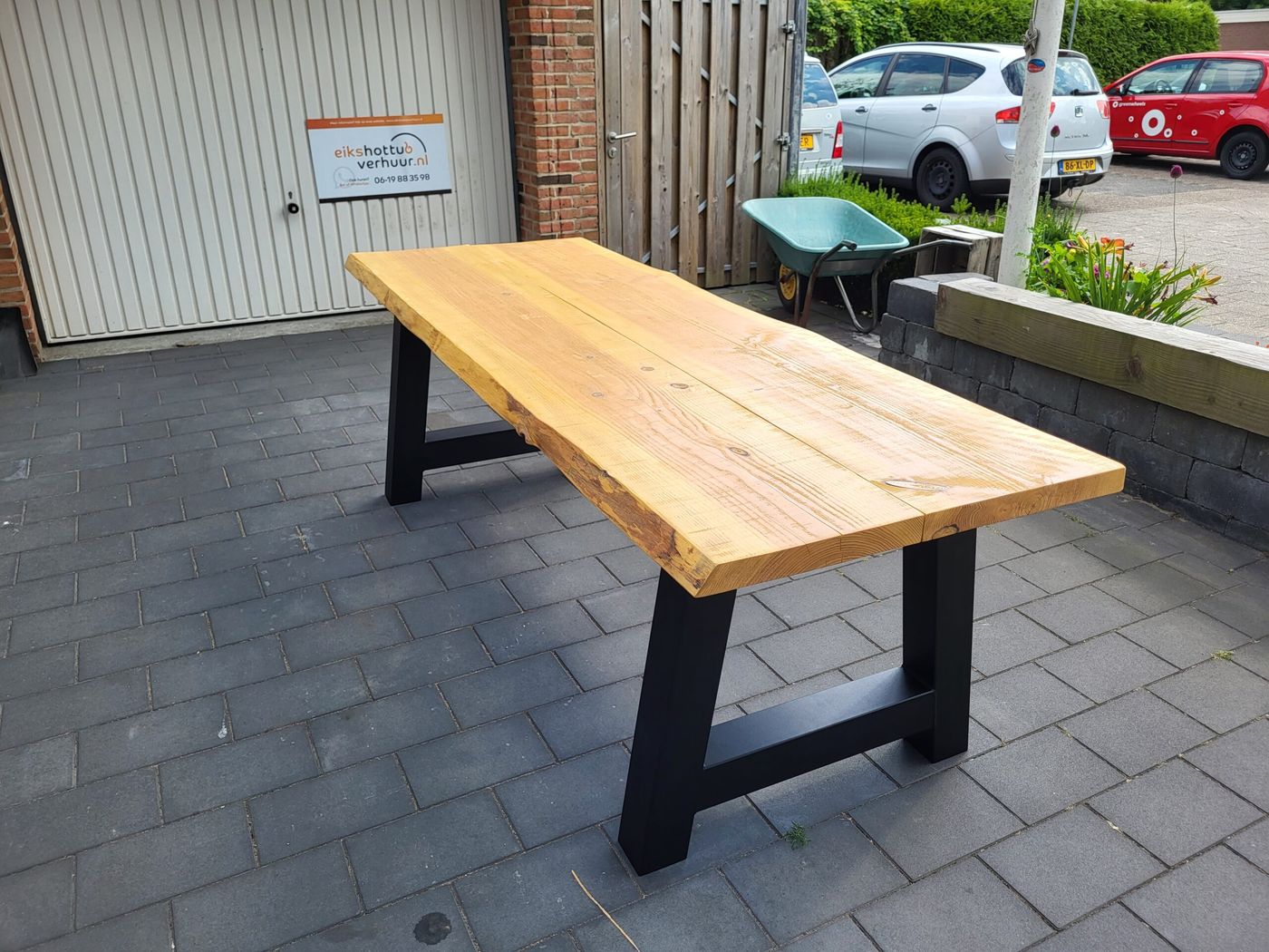 Gartentisch Industrial, Ansicht 3